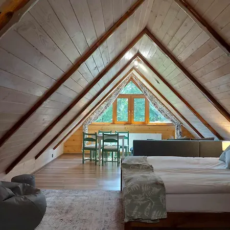 Quarto em Acomodações Particulares Jelen - Sauna I Jacuzzi