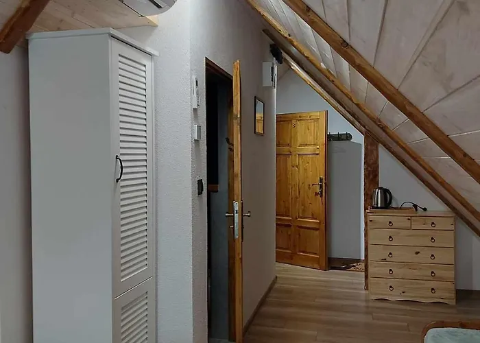 Jelen - Sauna I Jacuzzi Privatunterkunft