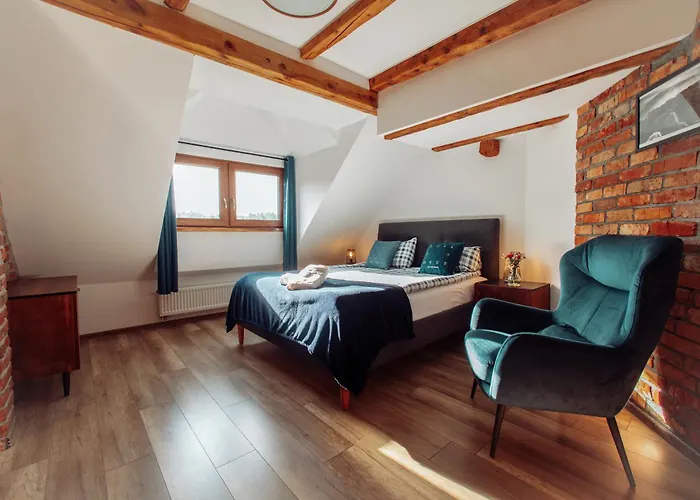 منزل للإقامة Jelen - Sauna I Jacuzzi شكلارسكا بوريبا